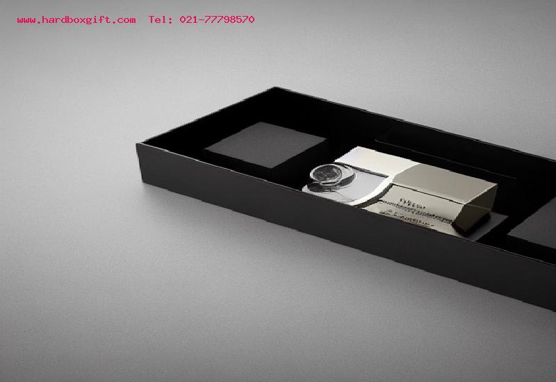 استفاده از جعبه کشویی برای بسته‌بندی محصولات لوکس و ارزشمند