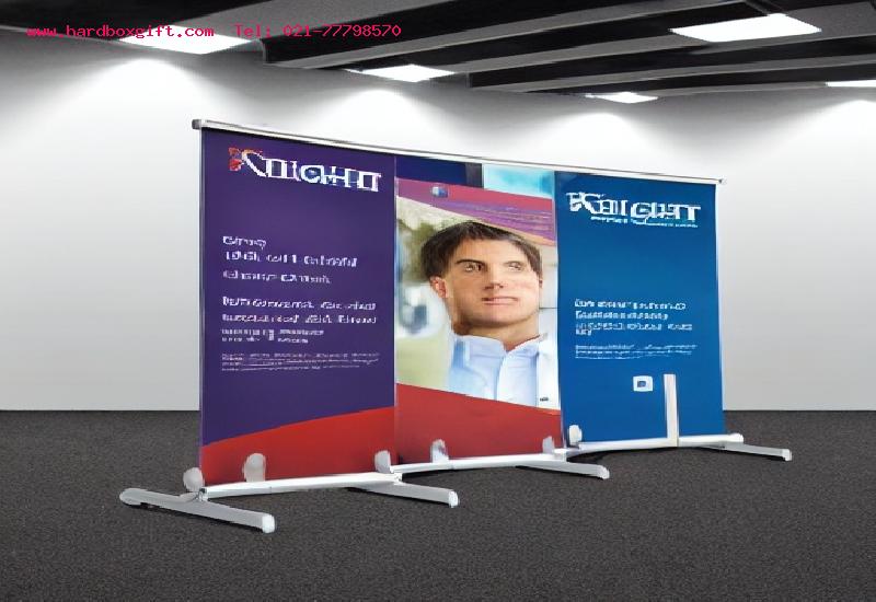 لیست عنوانهای مرتبط با سالنامه تبلیغاتی شامل موارد زیر می‌شود: